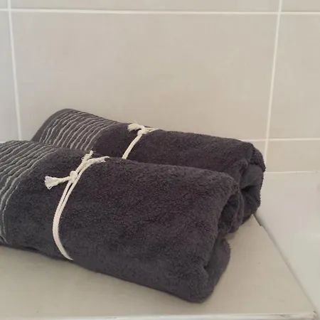 Cosy Studio Proche Cite Medievale De *